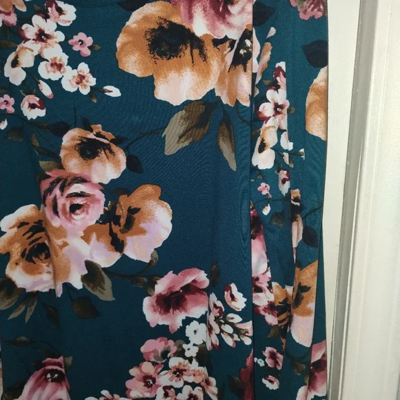 Agnes & Dora Asymmetrical Dress in Teal and Pink Floral - Picture 4 of 9